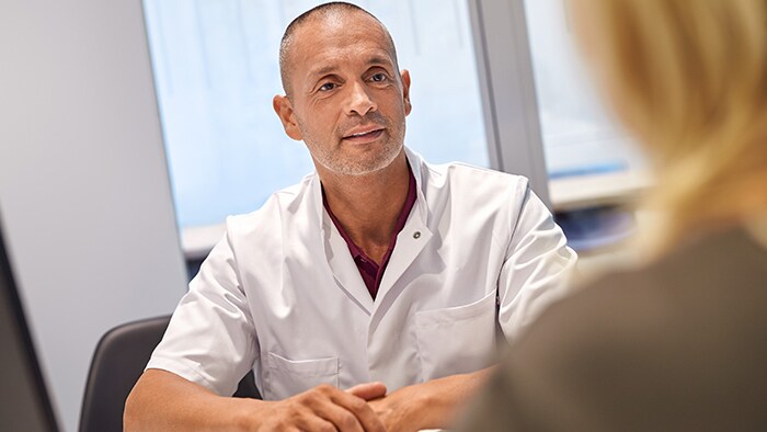 Doctor patient discussion
