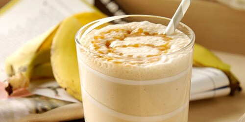 Banana smoothie with caramel