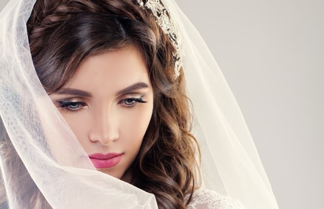 تسريحات شعر للعروس